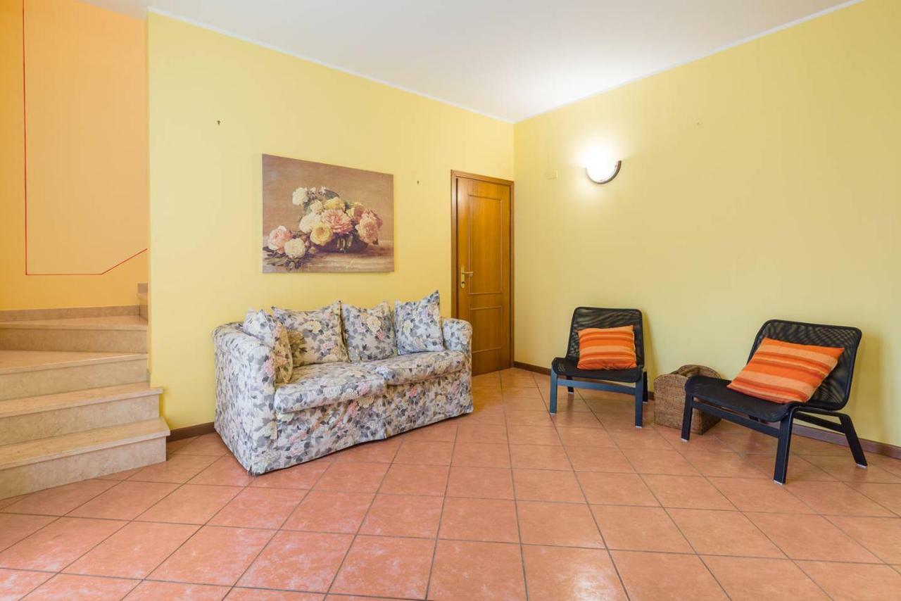 Omas Haus Vila Toscolano Maderno Exterior foto